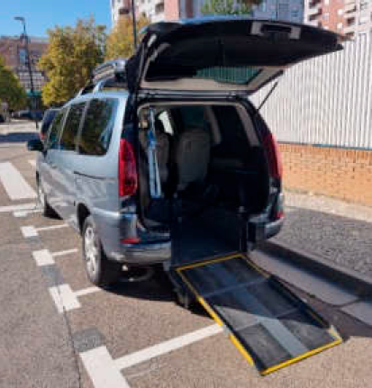 Vista trasera del coche