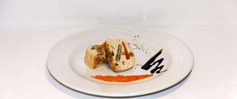 Imagen de plato con pastel de verduras