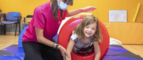 ‘Despertando sus sentidos, despertando sus sonrisas’