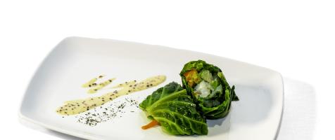 Col rellena de bacalao y verduras