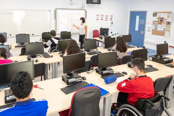 Aula de formación con alumnado con discapacidad