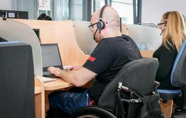 Refuerzo en la atención telefónica a personas mayores en Aragón