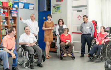 Violeta Barba, presidenta de las Cortes de Aragón, visita Fundación DFA