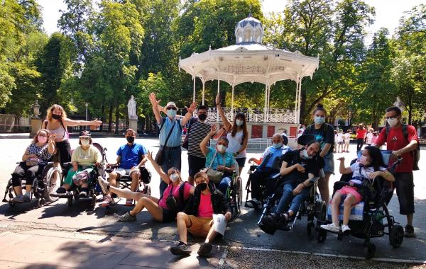 Foto de familia de una actividad de ocio