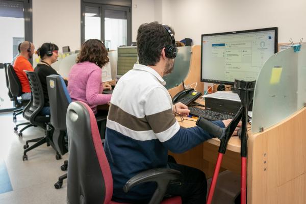 La plantilla de atención telefónica ha crecido en Dfa
