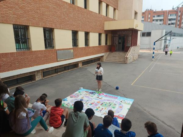Dinámica en el colegio La Salle