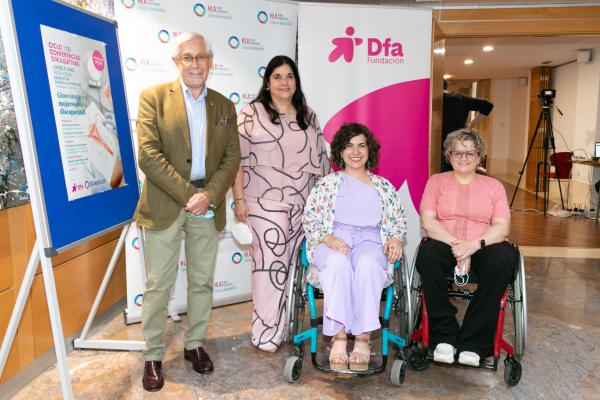 Pérez Lambán, Salazar, Joven y Valencia, antes de comenzar la charla