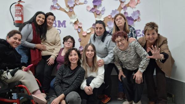 Participantes en el taller del 8M