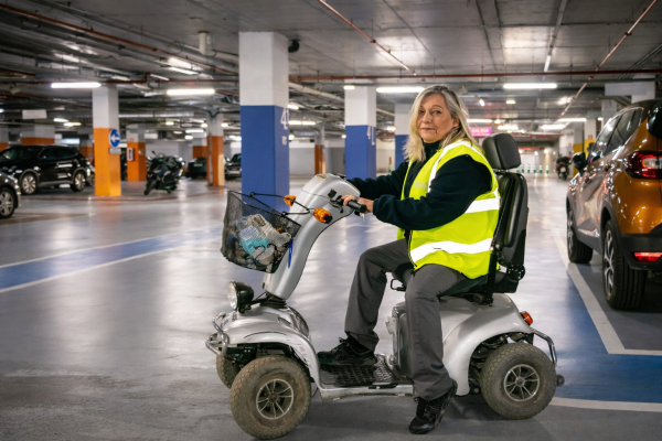 Trabajadora de Parking